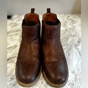 Boys Brown Leather Boots size 6